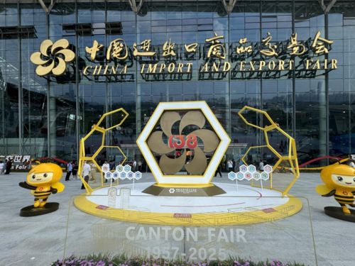 Latest company news about Jinan Kaman Trading Co., Ltd. made a brilliant appearance at the 138th Canton Fair, demonstrating its strength in exporting full commercial vehicle parts