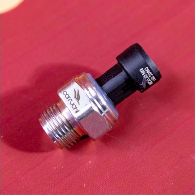Good price Truck Spare Parts Reference No KM7400033 Electronic oil pressure sensor Carruchi brand for Optimal Performance online